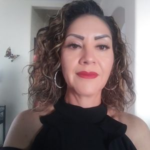 Meet your Posher, Aracely